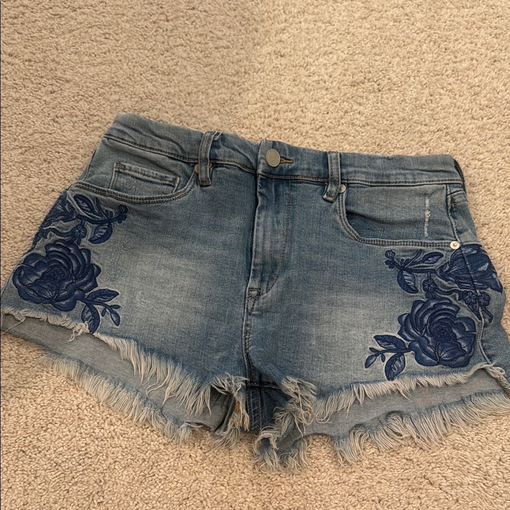 Blank NYC Denim Jean Shorts Floral Embroidery Size 27